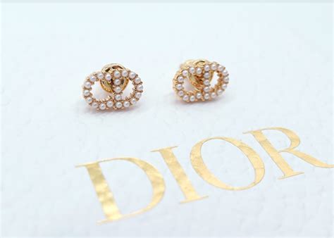 dior ピアス メンズ|【着画あり】Dior (ディオール)・ピアス!人気デザイ .